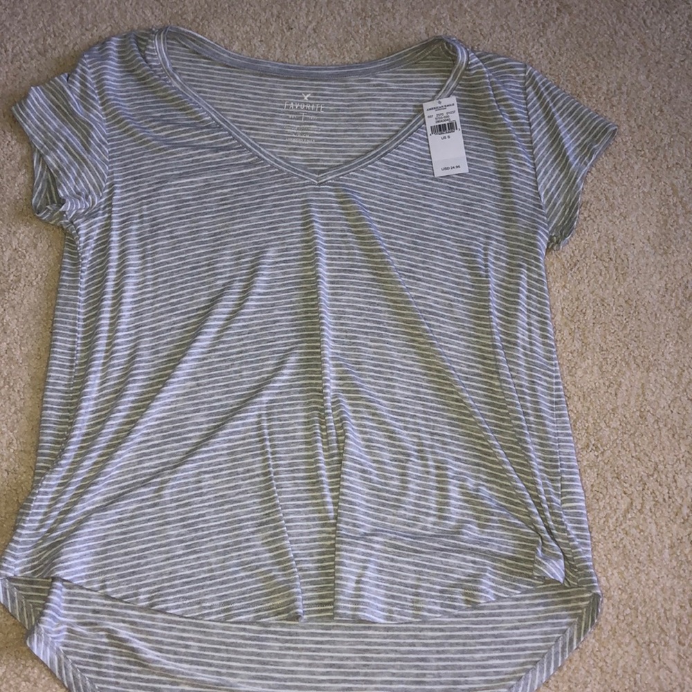 NEW american eagle grey striped tshirt!!